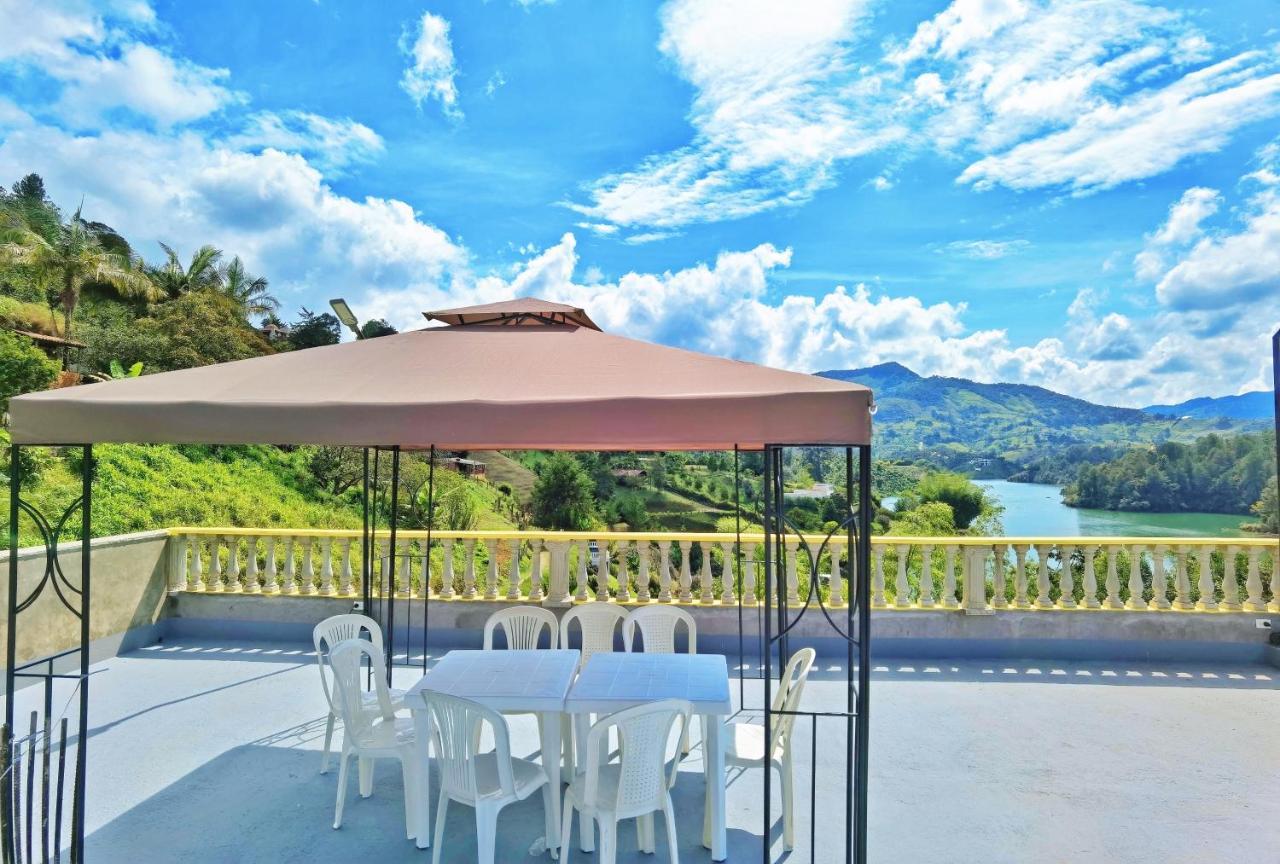 Hermosa Casa De Campo En Guatapé Buitenkant foto